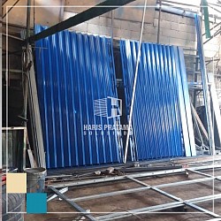 Folding Gate Biru